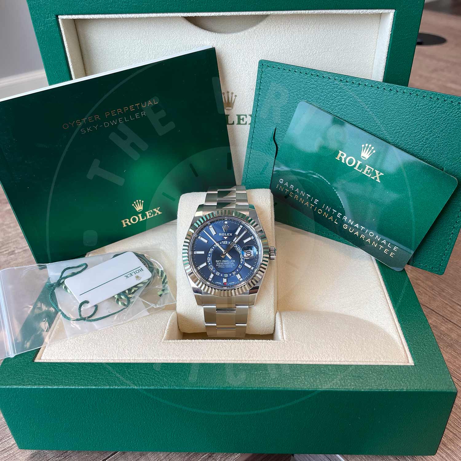 Rolex Sky-Dweller 326934-0003 Oystersteel Blue Index