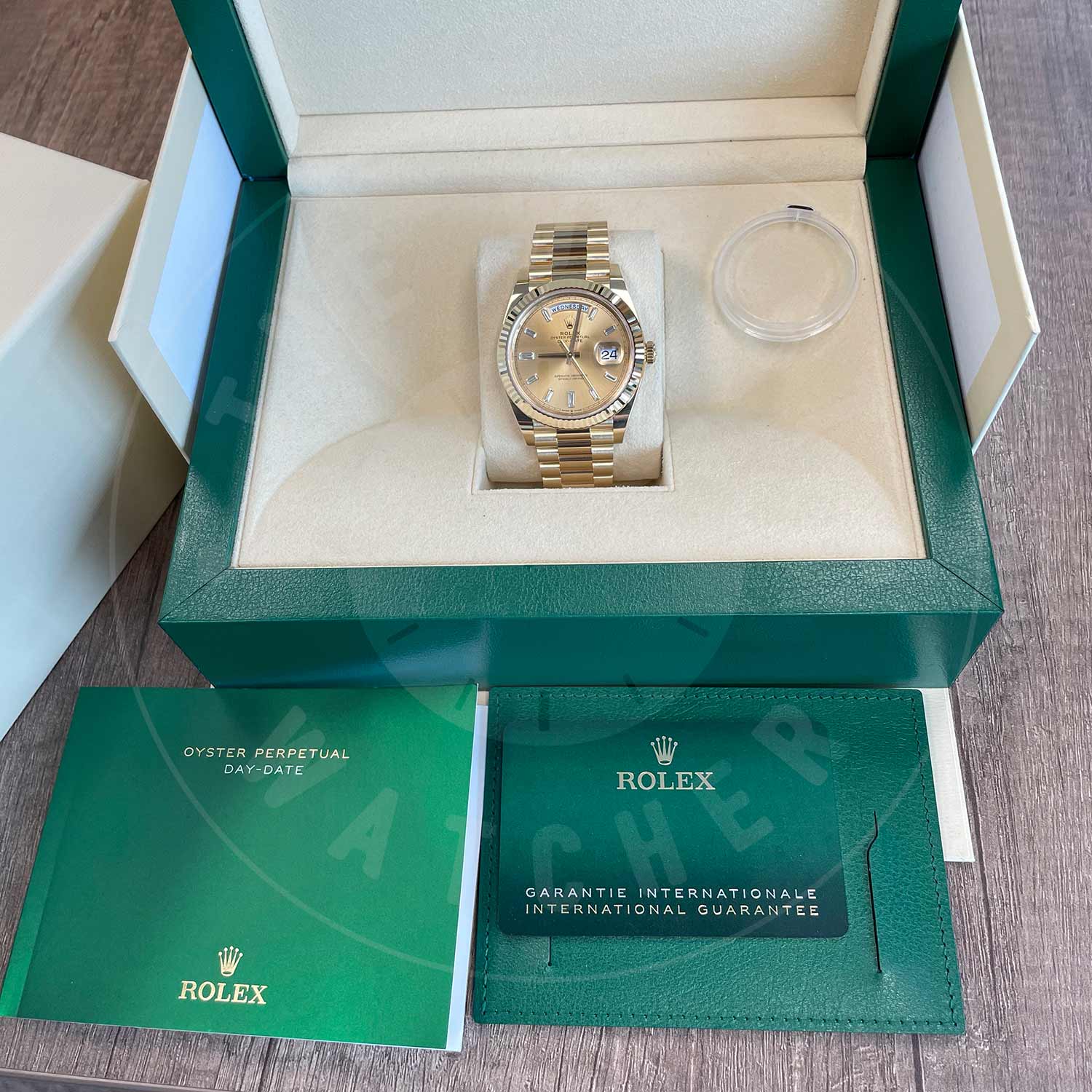 Rolex Day-Date 228238-0005 18ct Yellow Gold Champagne Diamond Baguette