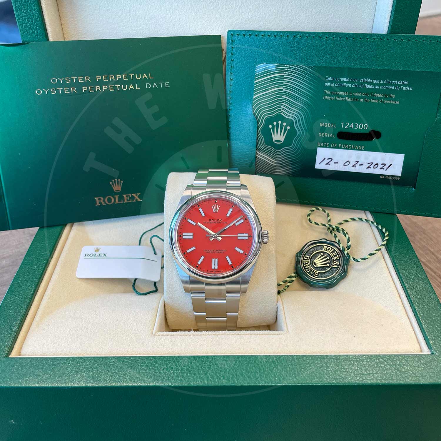 Rolex Oyster Perpetual 124300 REIO Oystersteel Coral Red Index
