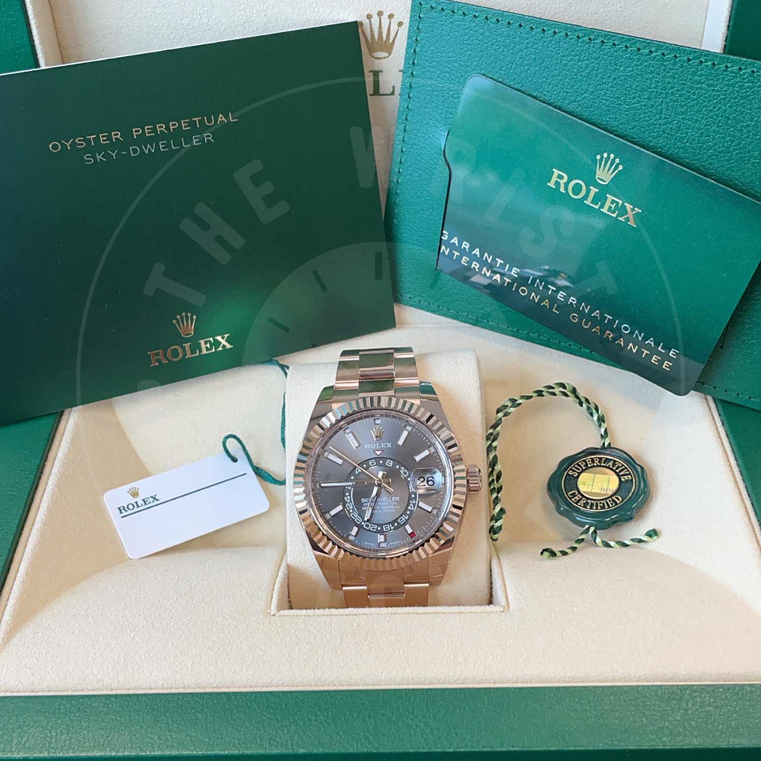 Rolex Sky-Dweller 326935-0007 18ct Everose Gold Dark Rhodium Index