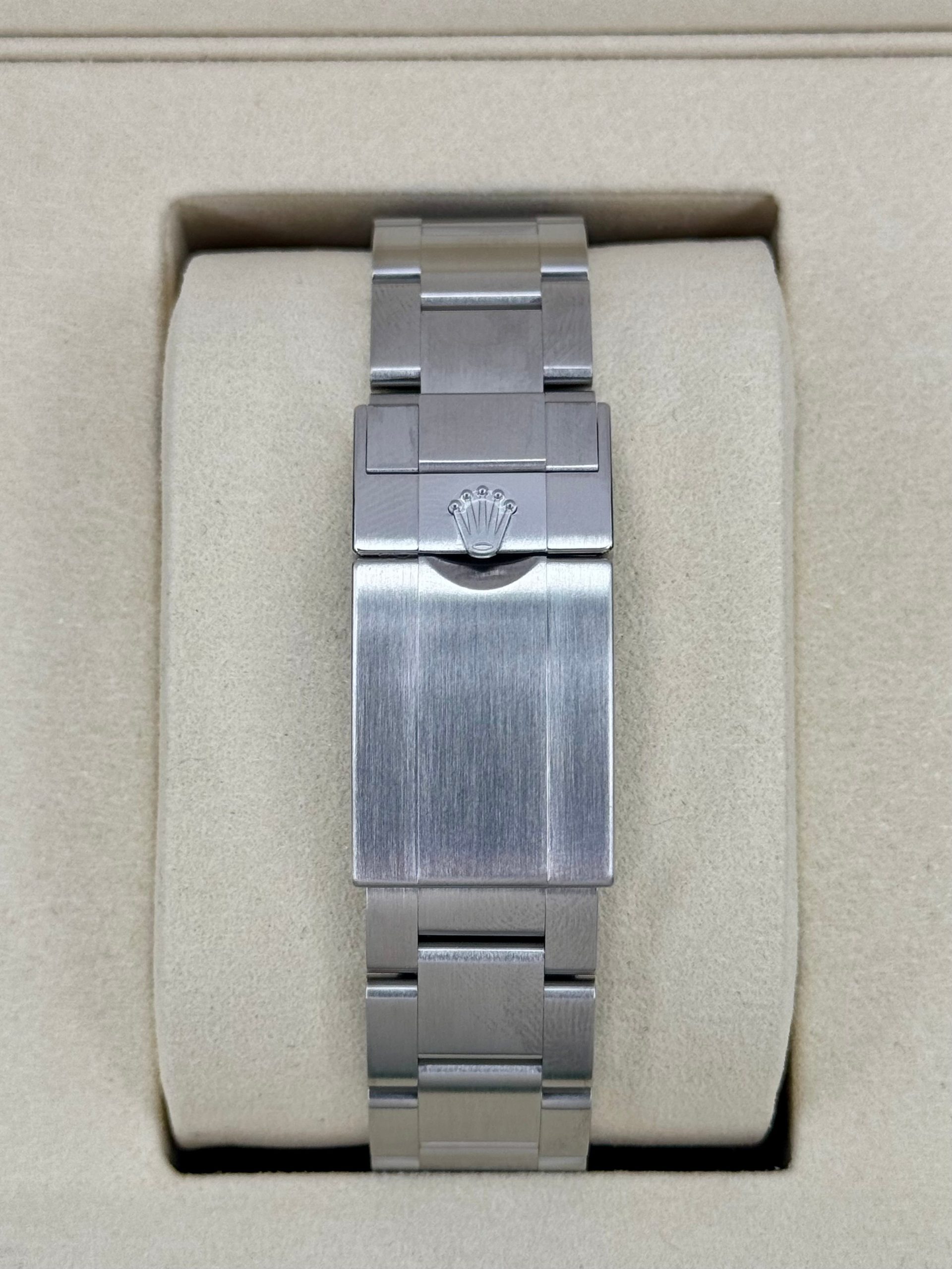 NEW 2025 Rolex Explorer II 42mm 226570 Polar White Dial - Image 2