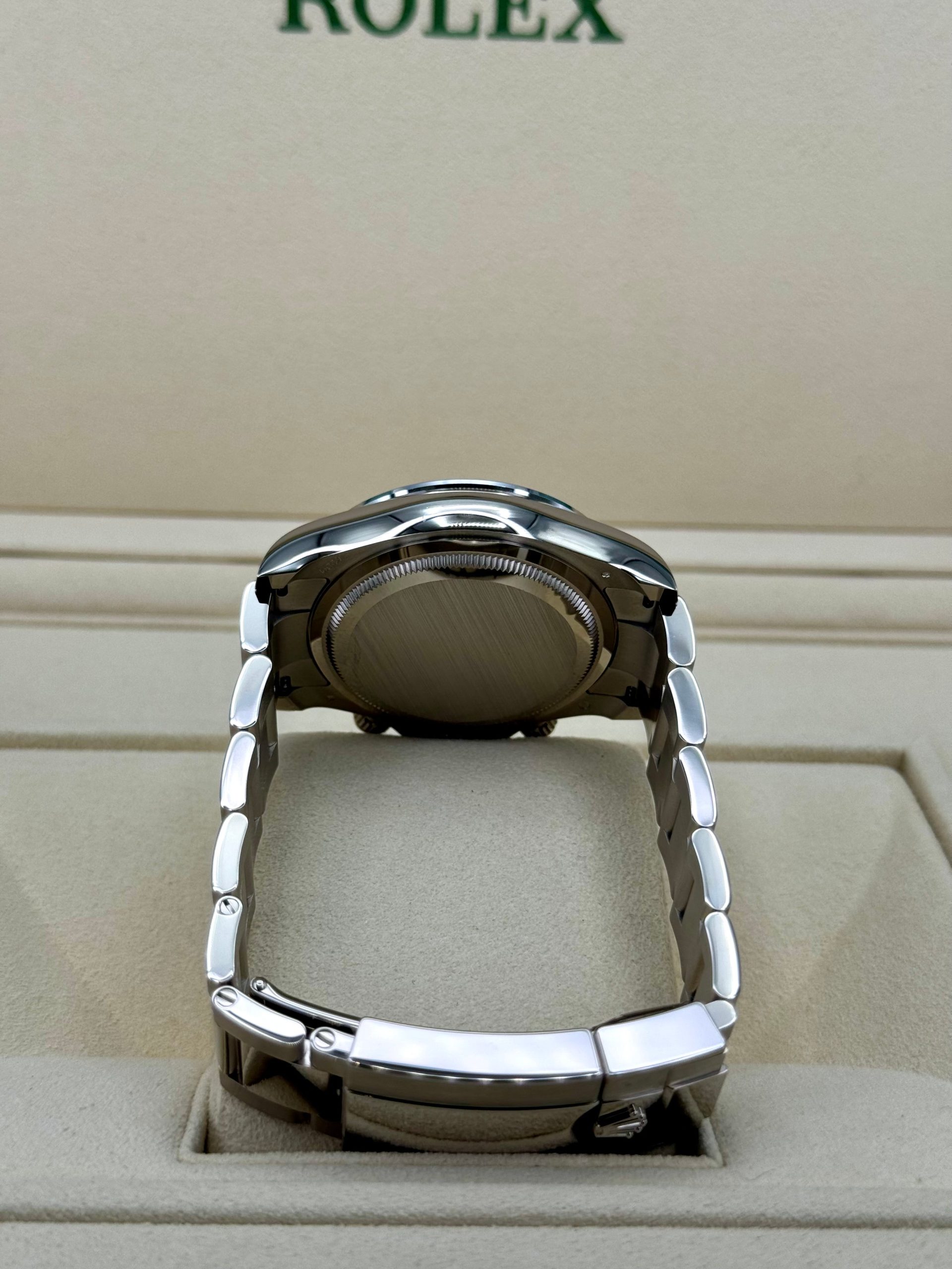 NEW 2024 Rolex Daytona 40mm 126579RBR Mother of Pearl Diamond Dial - Image 10