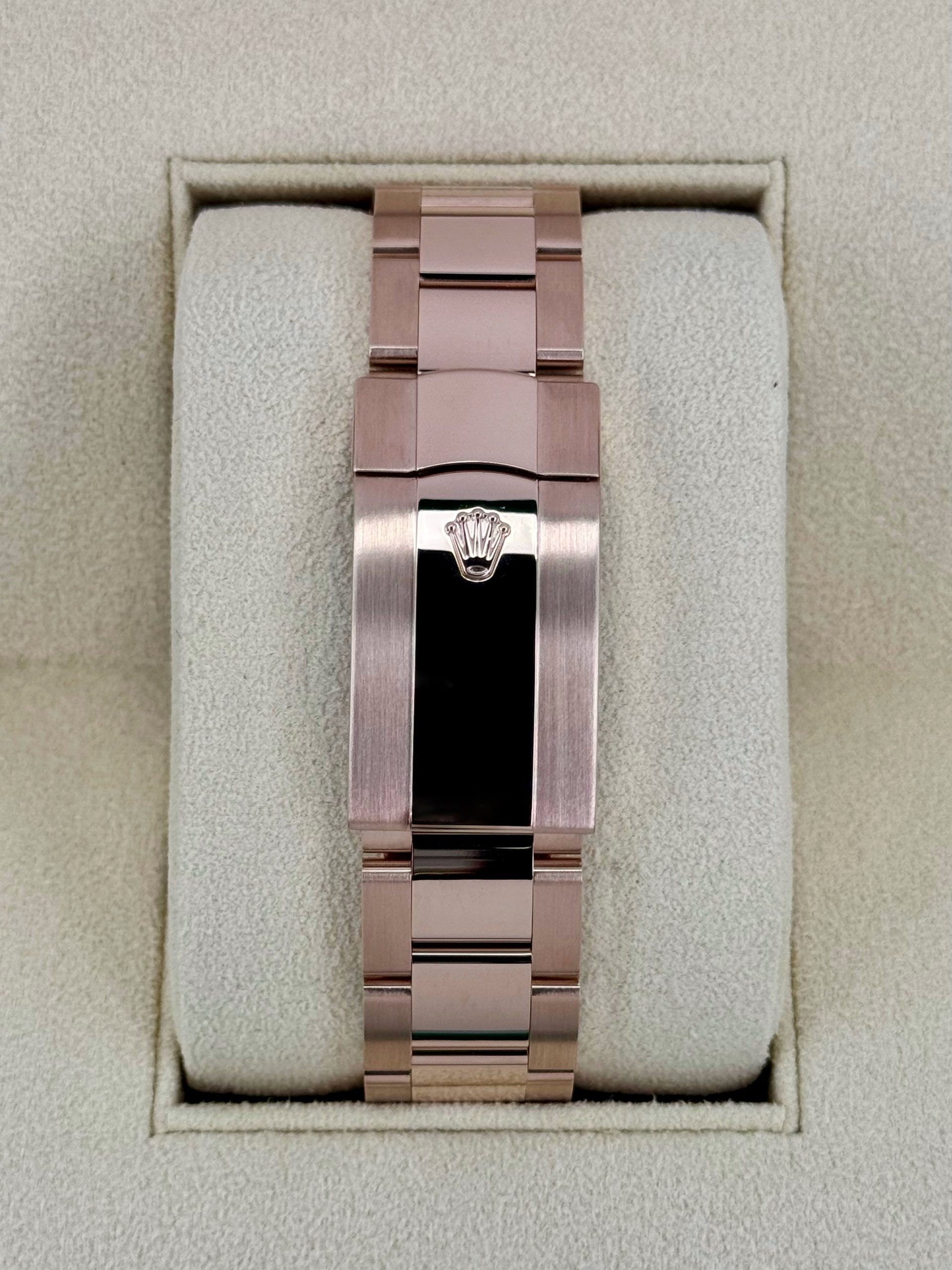 NEW 2025 Rolex Sky-Dweller 42mm 336935 Rose Gold Blue Dial - Image 2