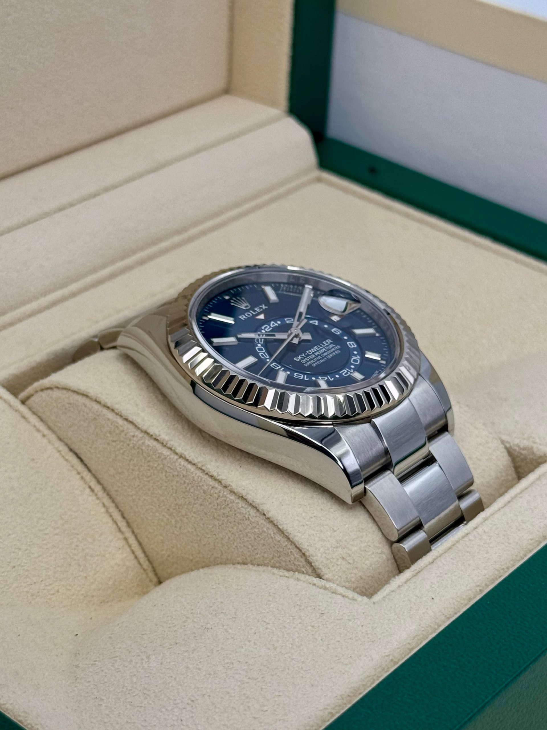 2023 Rolex Sky-Dweller 42mm 326934 Oyster Blue Dial - Image 6