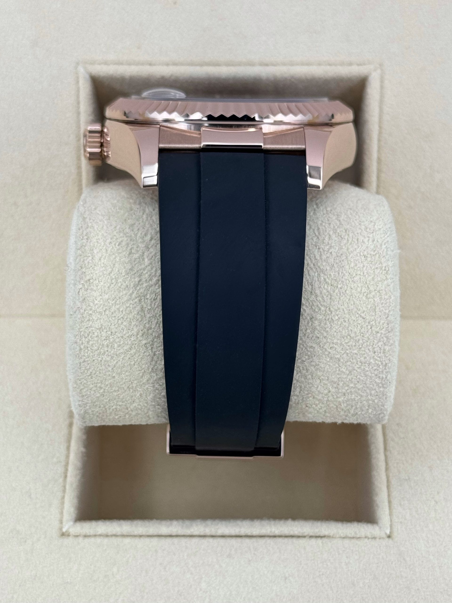 2022 Rolex Sky-Dweller 42mm 326235 Rose Gold Oysterflex Chocolate Dial - Image 4