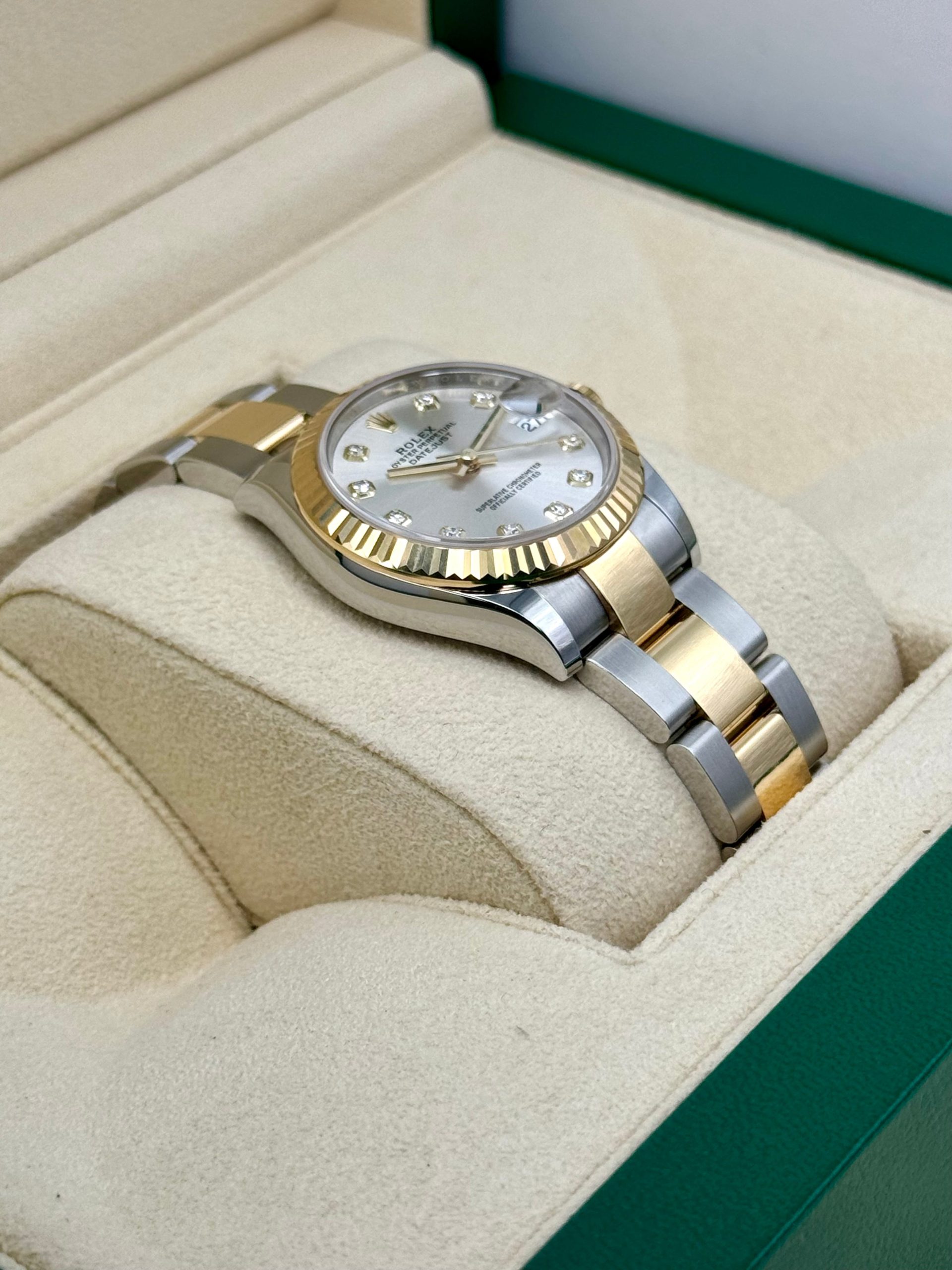 NEW 2024 Rolex Lady Datejust 31mm 278273 Two-Tone Silver Diamond Dial - Image 6