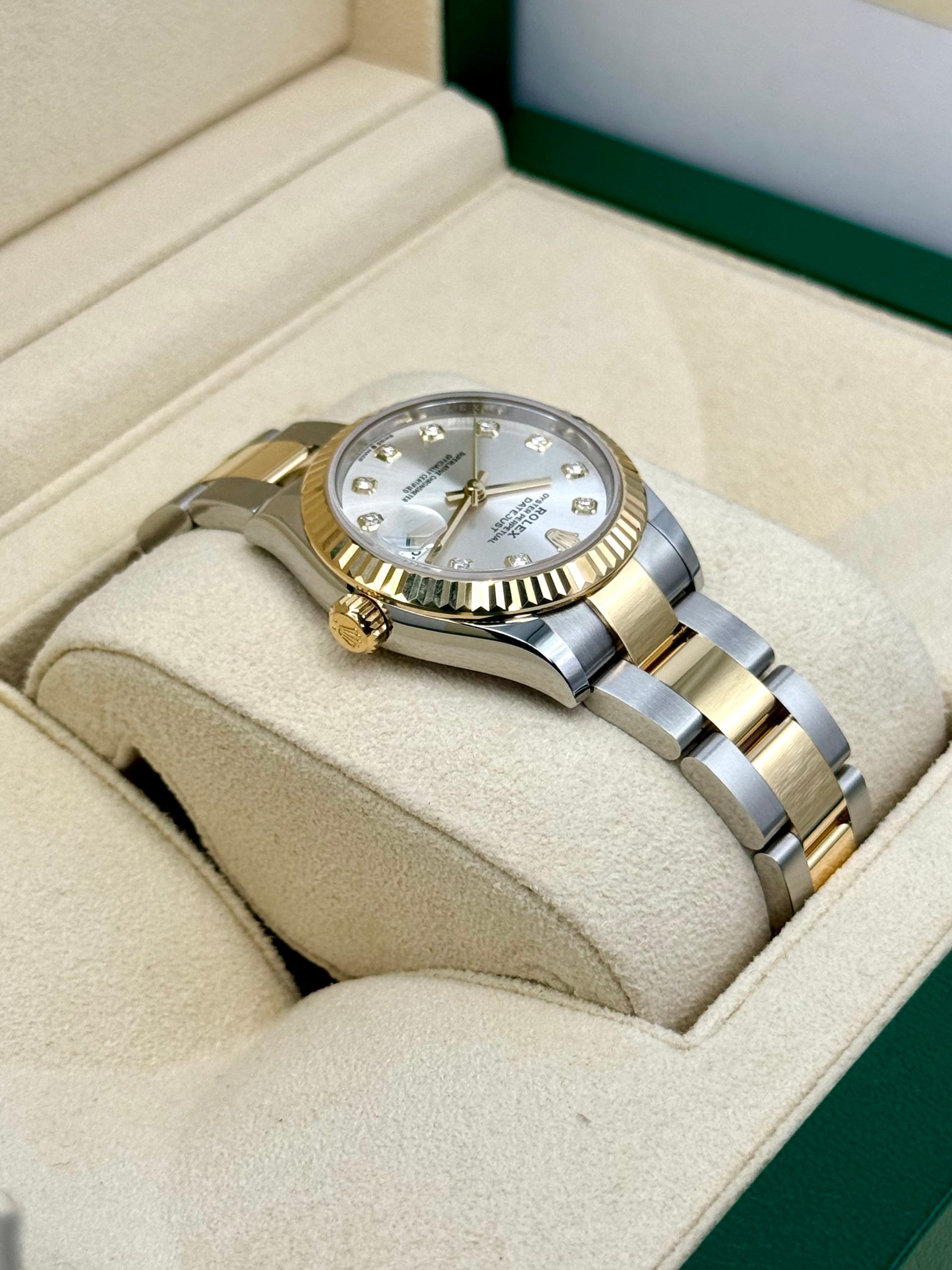 NEW 2024 Rolex Lady Datejust 31mm 278273 Two-Tone Silver Diamond Dial - Image 8