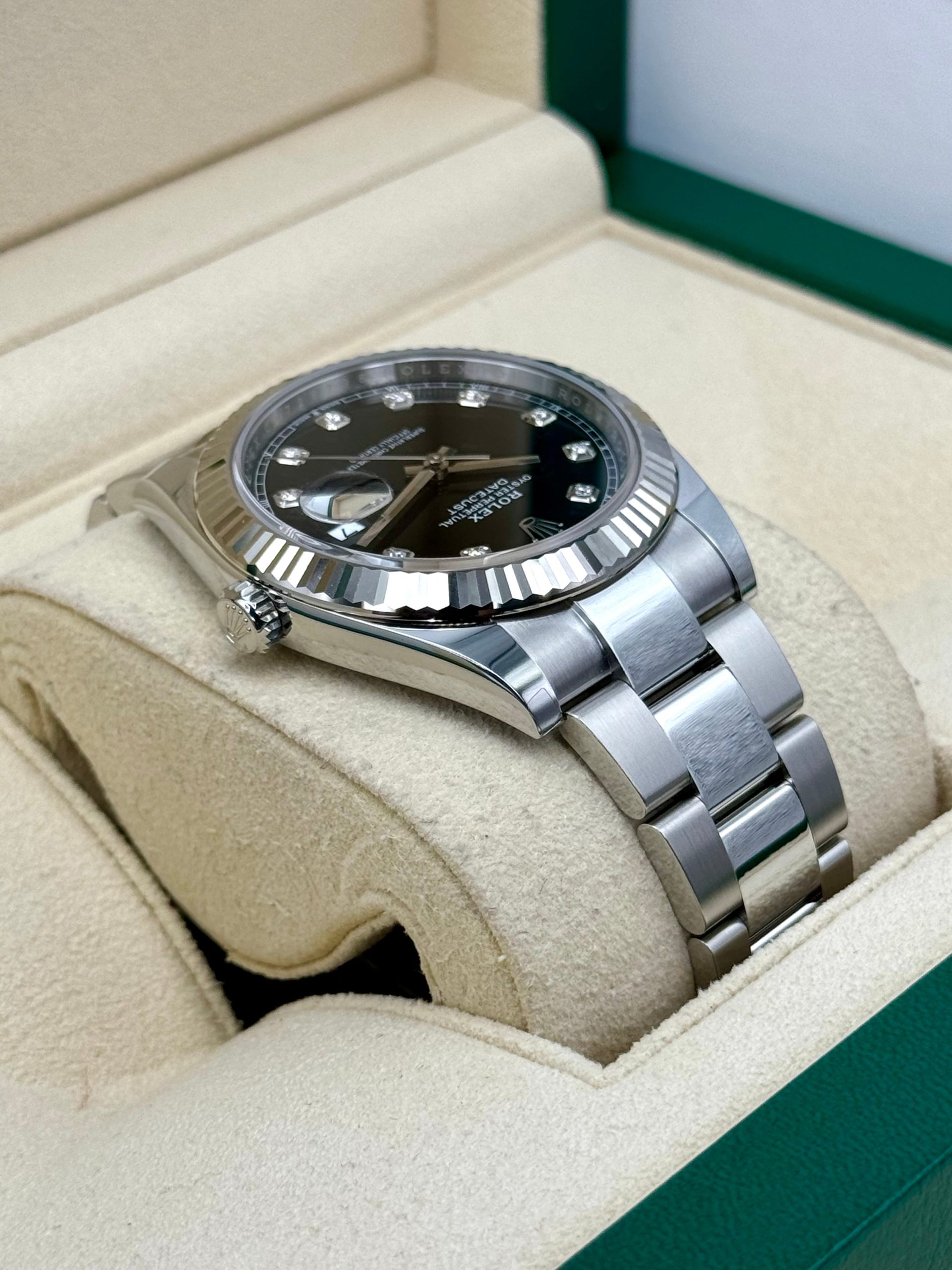 NEW 2024 Rolex Datejust 41mm 126334 Oyster Black Diamond Dial - Image 8