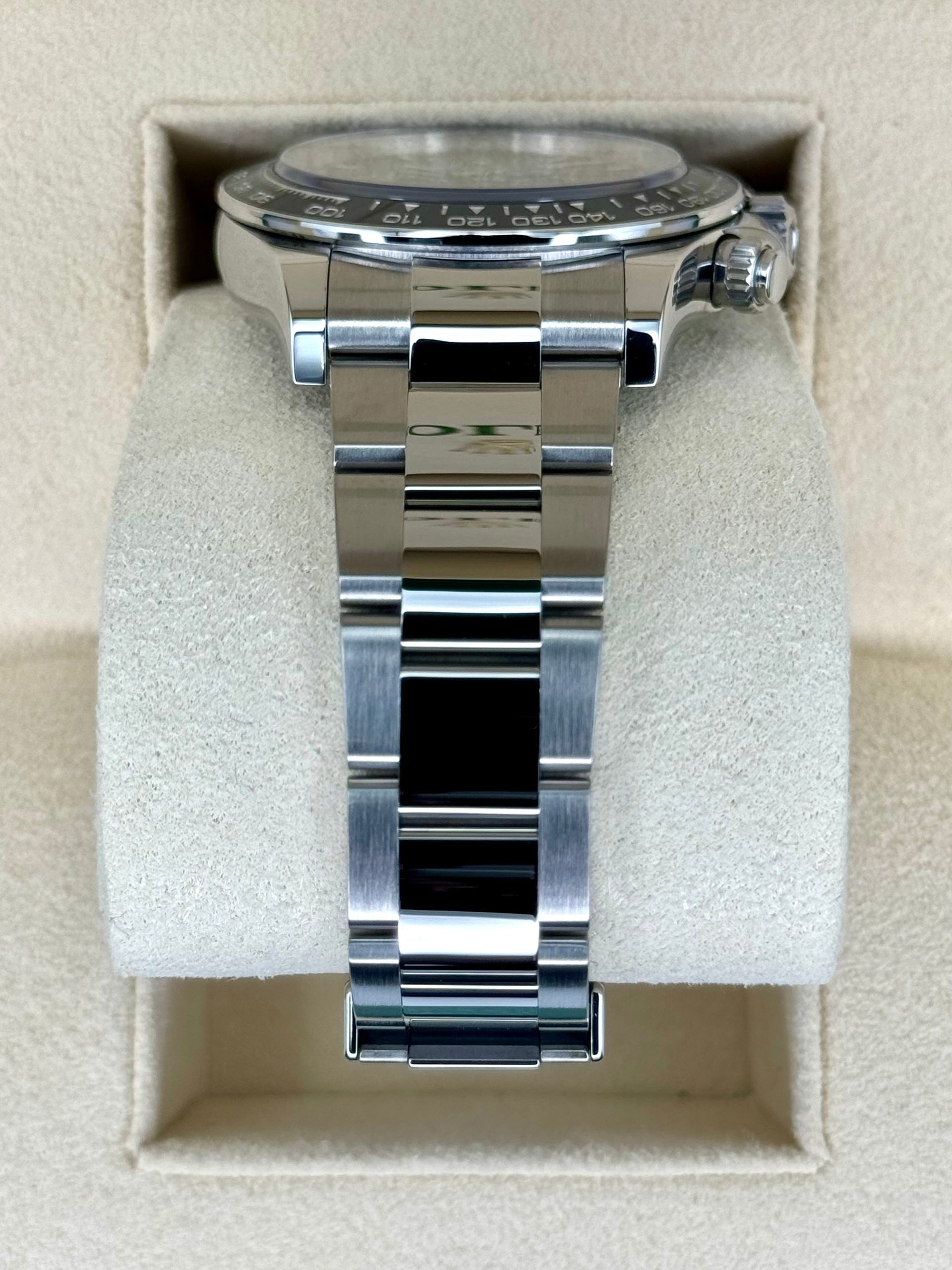 2024 Rolex Daytona 40mm 126500LN Stainless Steel Black Dial - Image 3