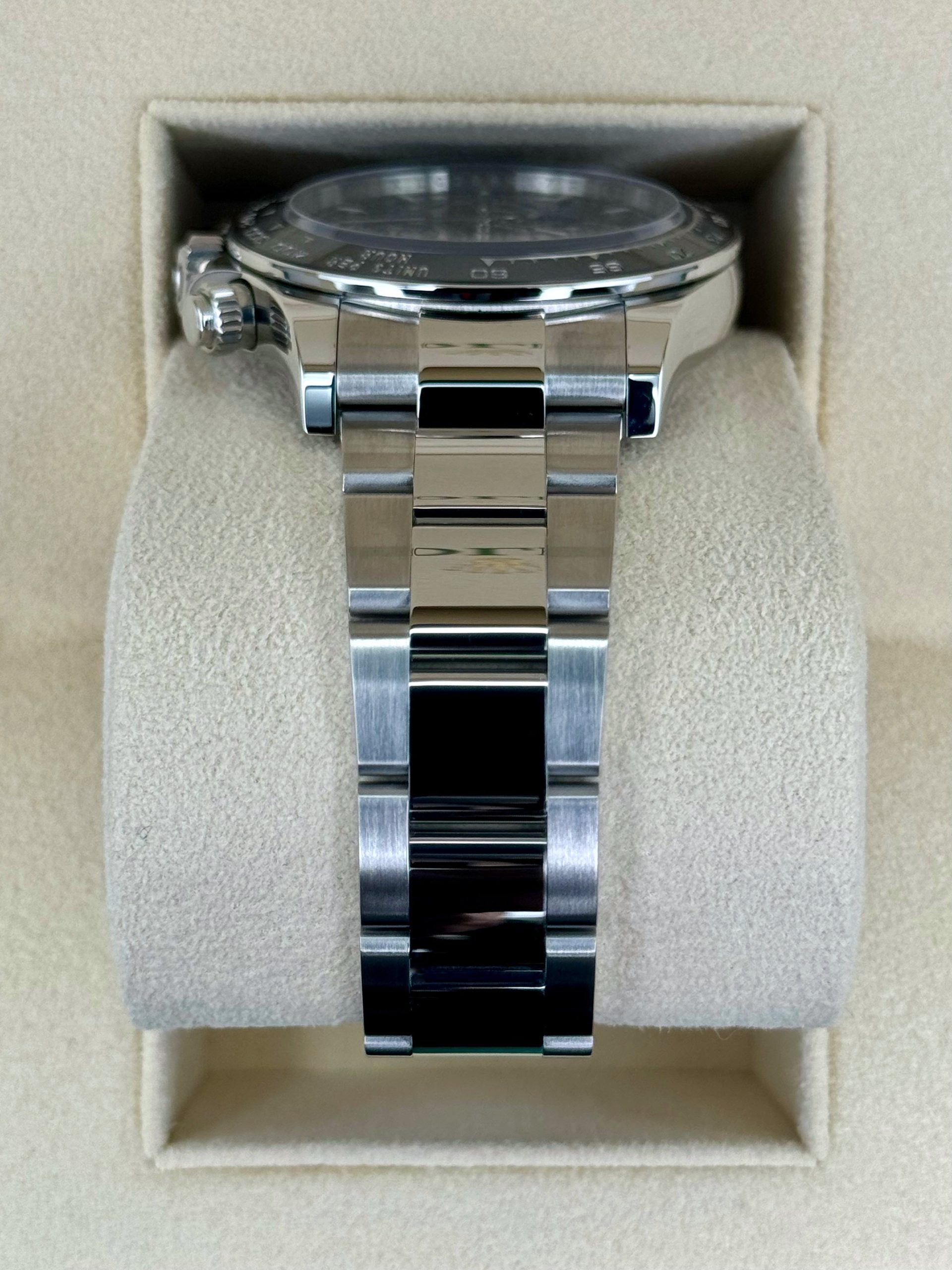 2024 Rolex Daytona 40mm 126500LN Stainless Steel Black Dial - Image 4