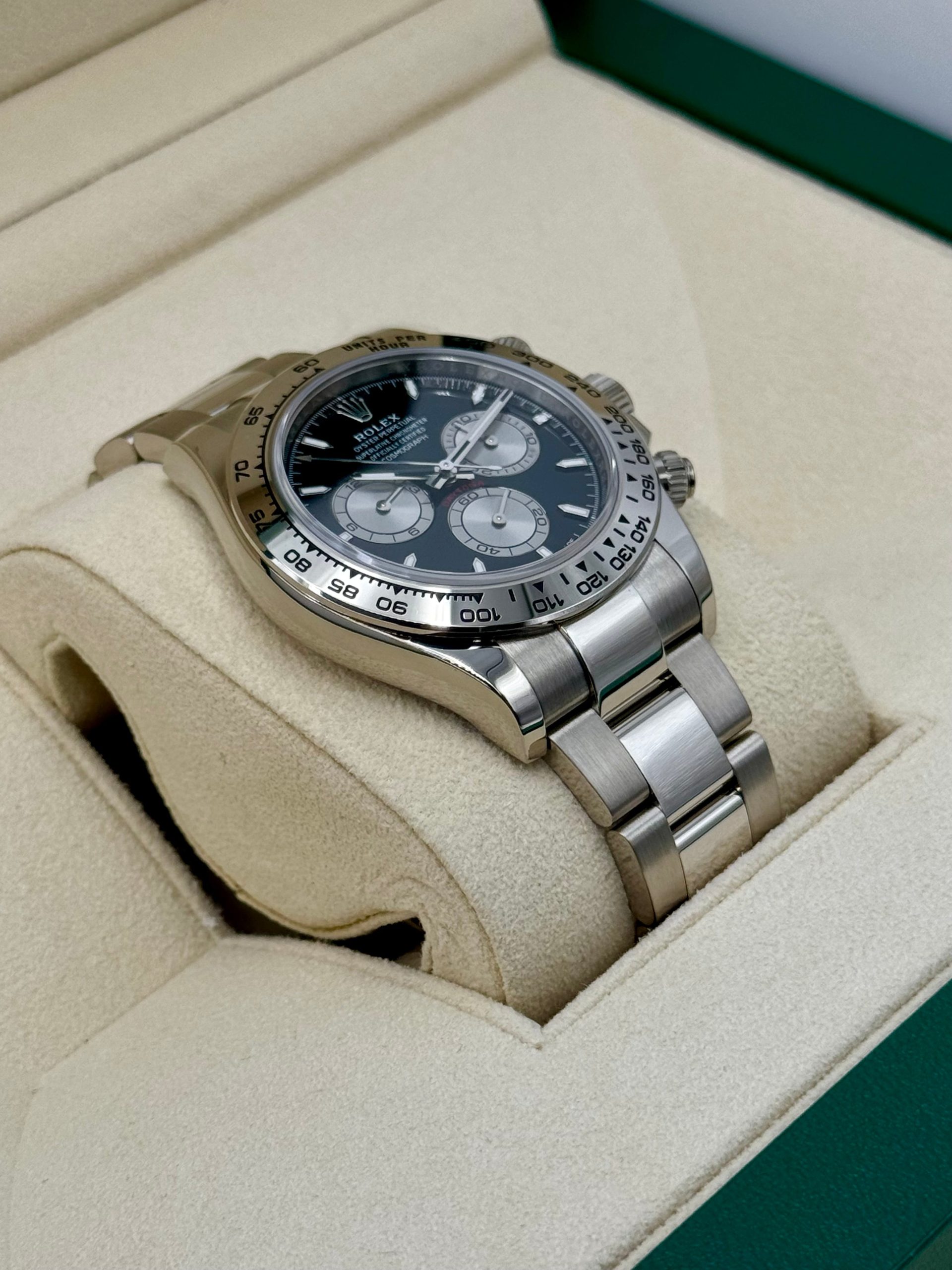 2024 Rolex Daytona 40mm 126509 White Gold Black Dial - Image 6