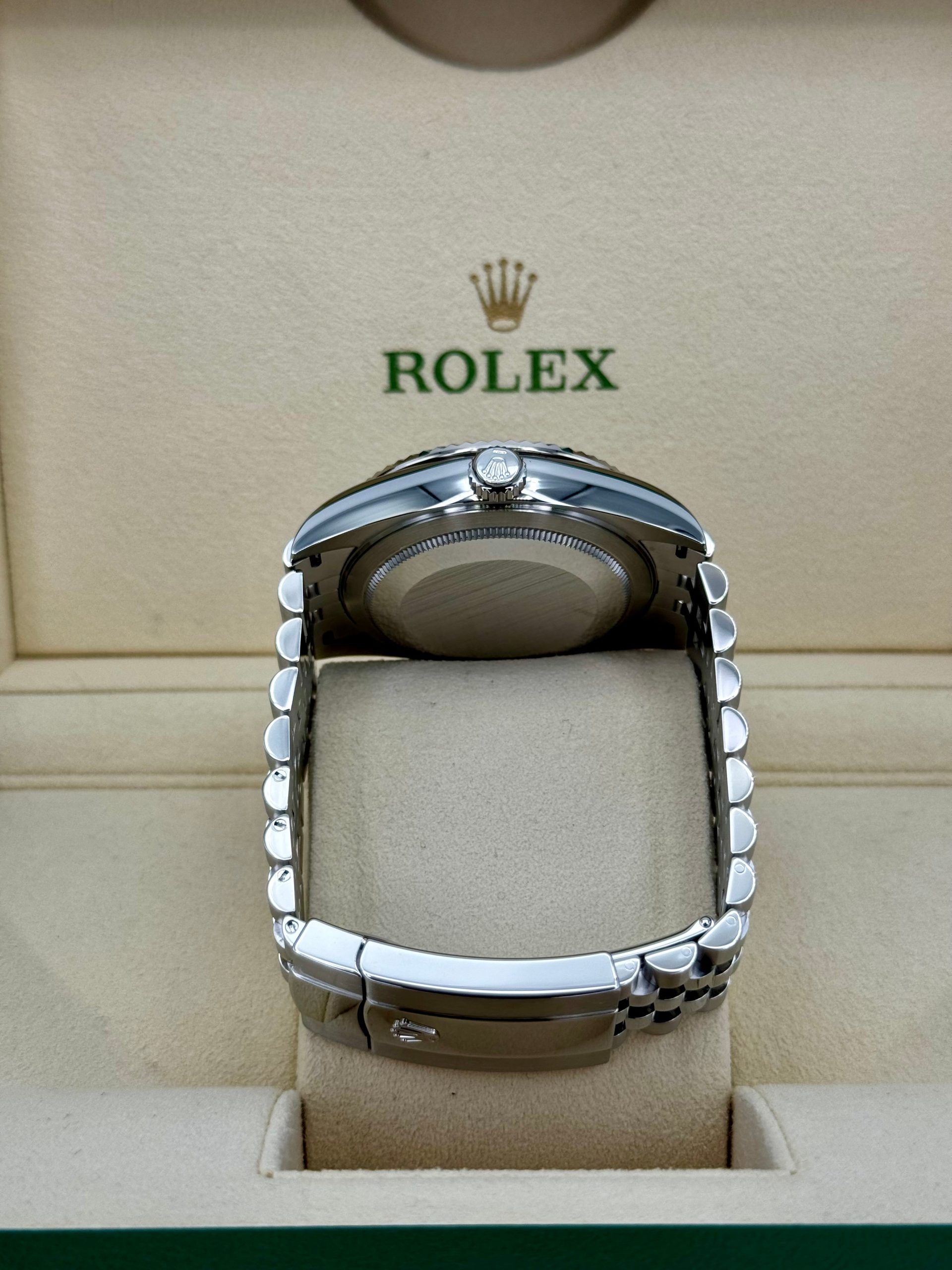 2022 Rolex Sky-Dweller 42mm 326934 Stainless Steel Jubilee White Dial - Image 9