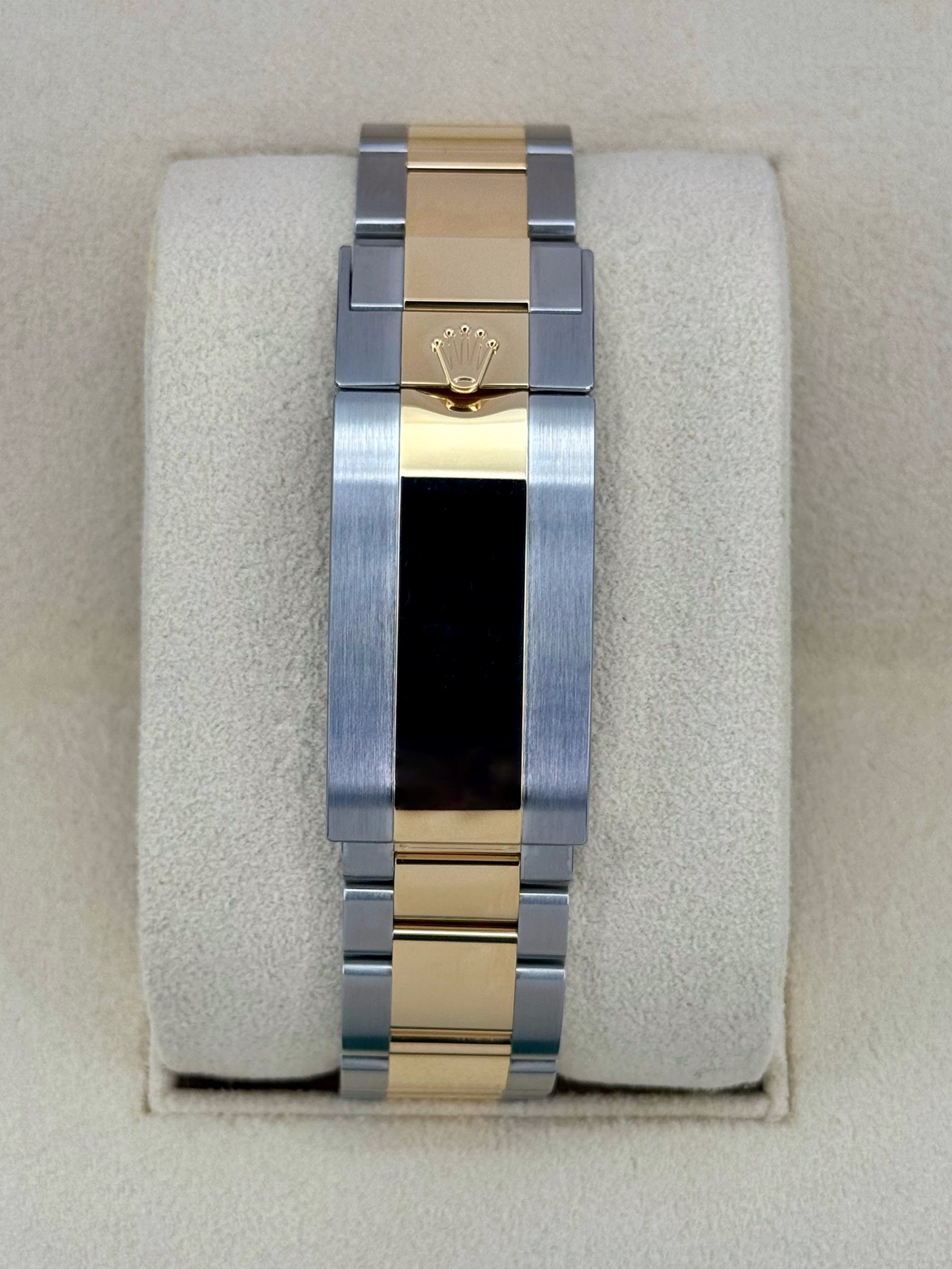 New 2024 Rolex Sea-Dweller 43mm 126603 Two-Tone Black Dial - Image 2