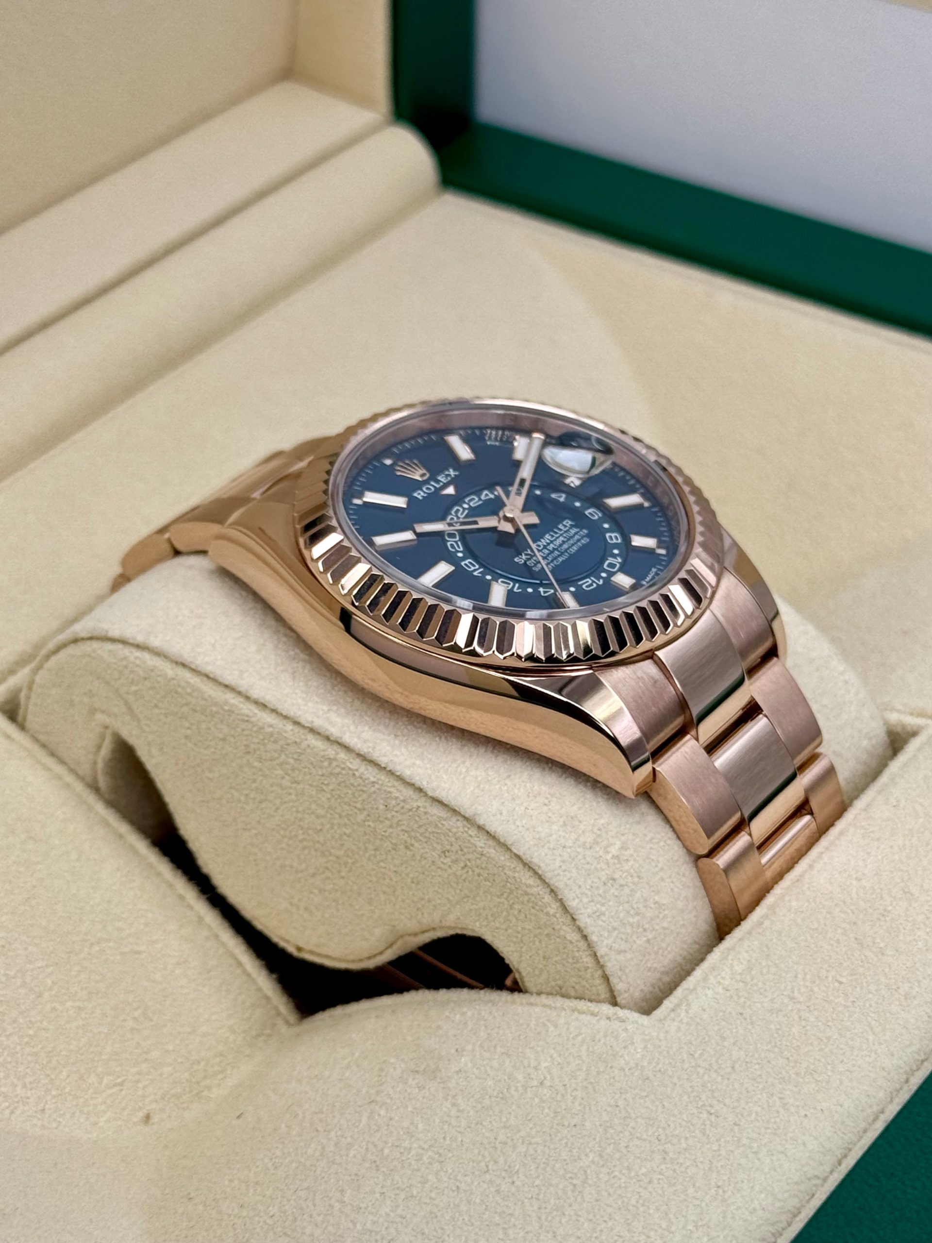 2023 Rolex Sky-Dweller 42mm 336935 Rose Gold Blue Dial - Image 6