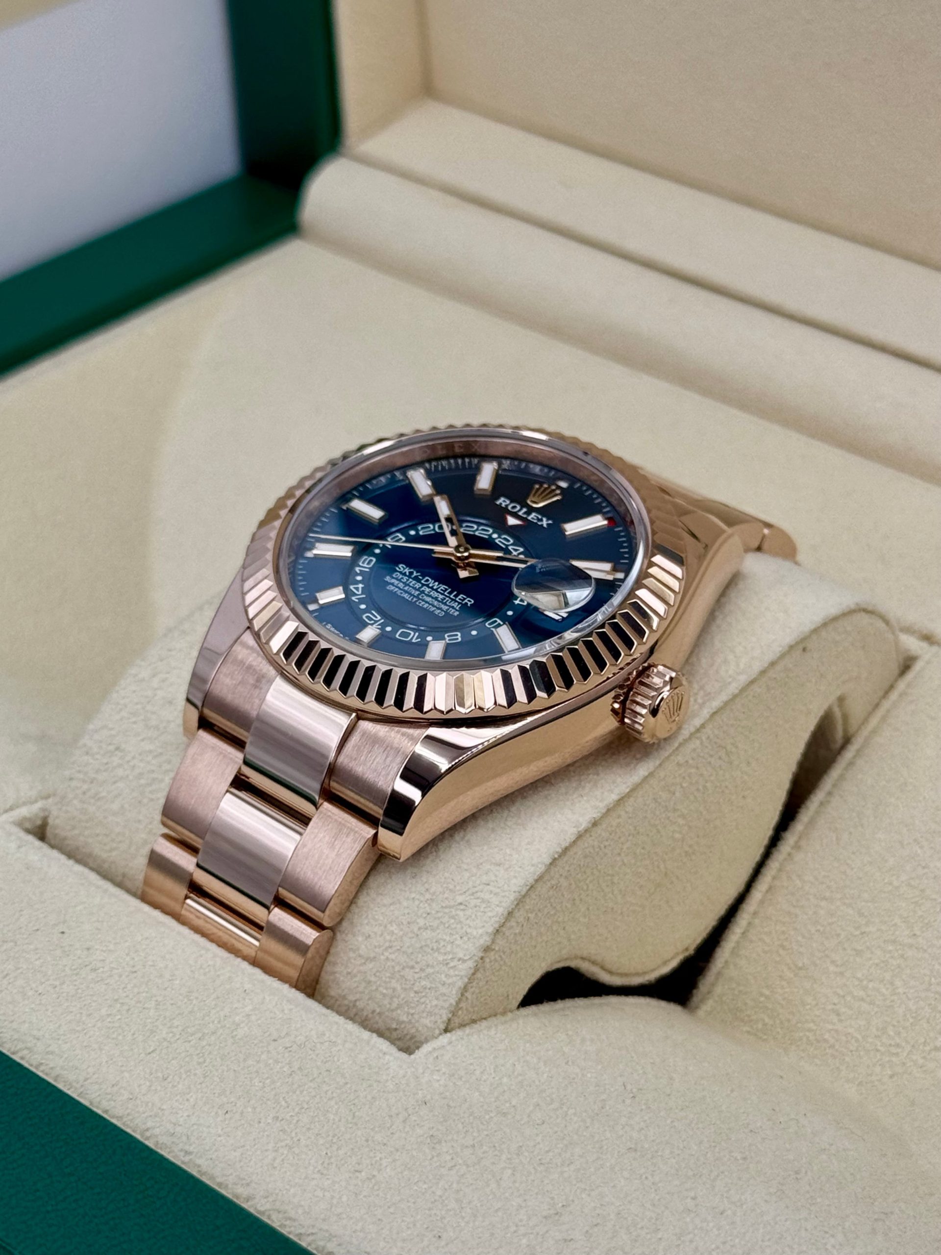2023 Rolex Sky-Dweller 42mm 336935 Rose Gold Blue Dial - Image 5