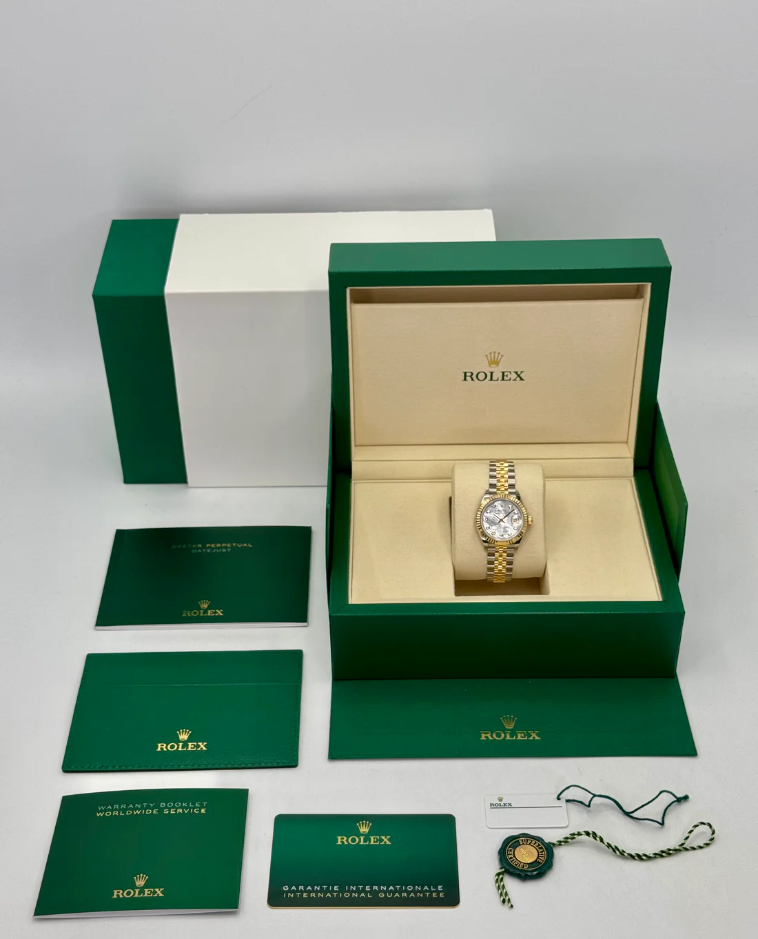 NEW 2025 Rolex Lady Datejust 28mm 279173 Jubilee MOP Diamond Dial - Image 8